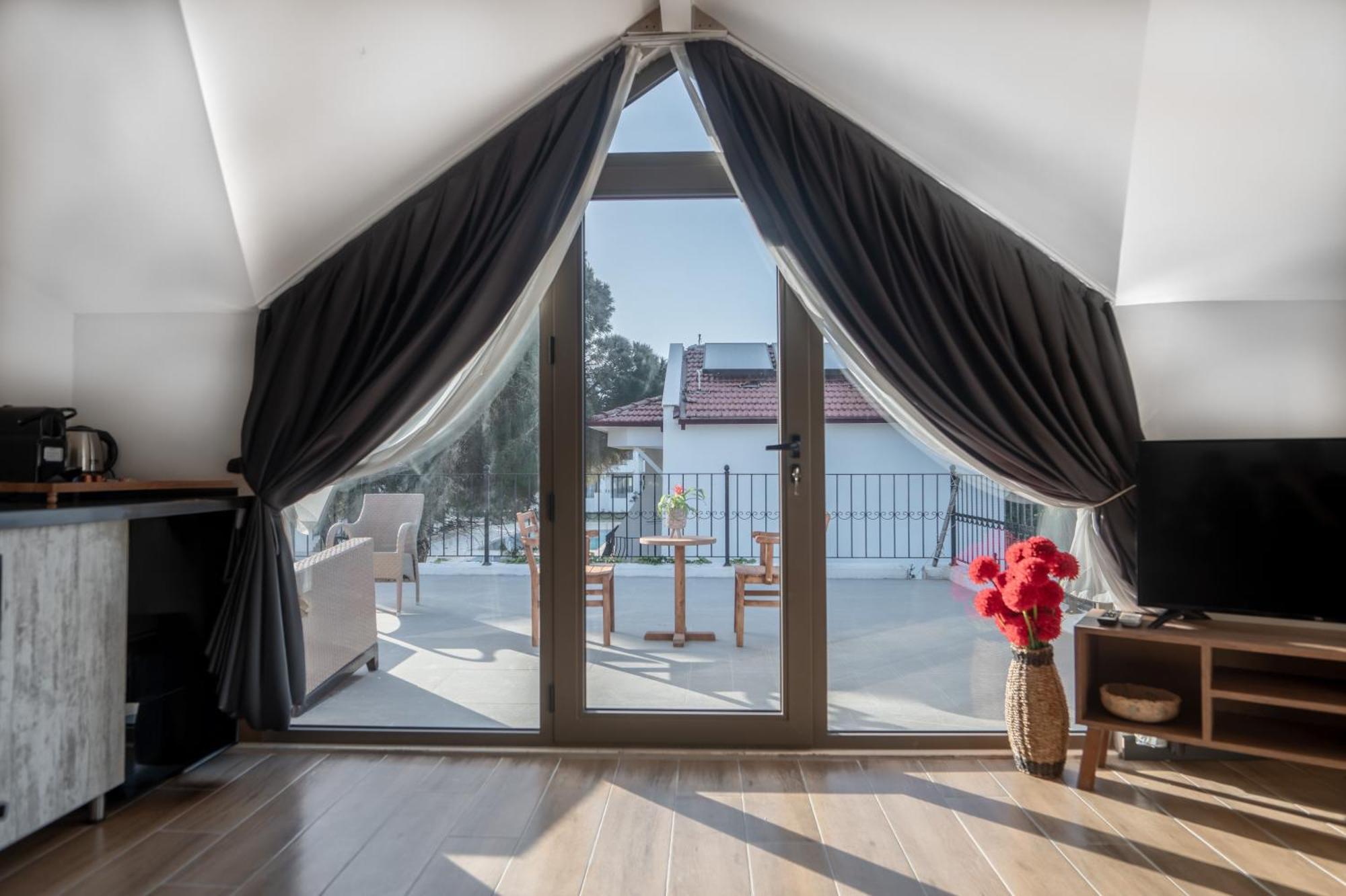 Feri Surf Club Hotel Datça Luaran gambar
