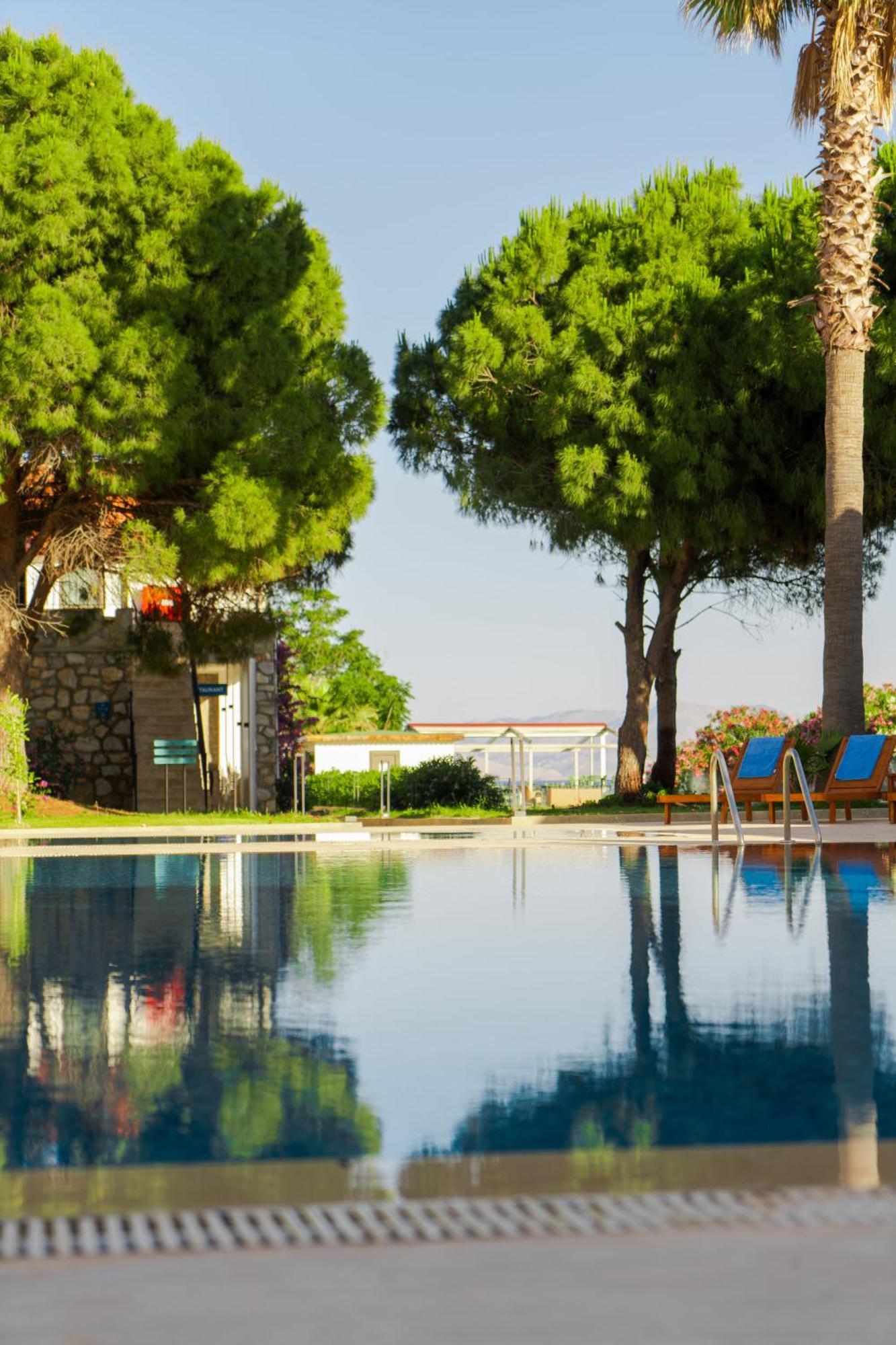 Feri Surf Club Hotel Datça Luaran gambar
