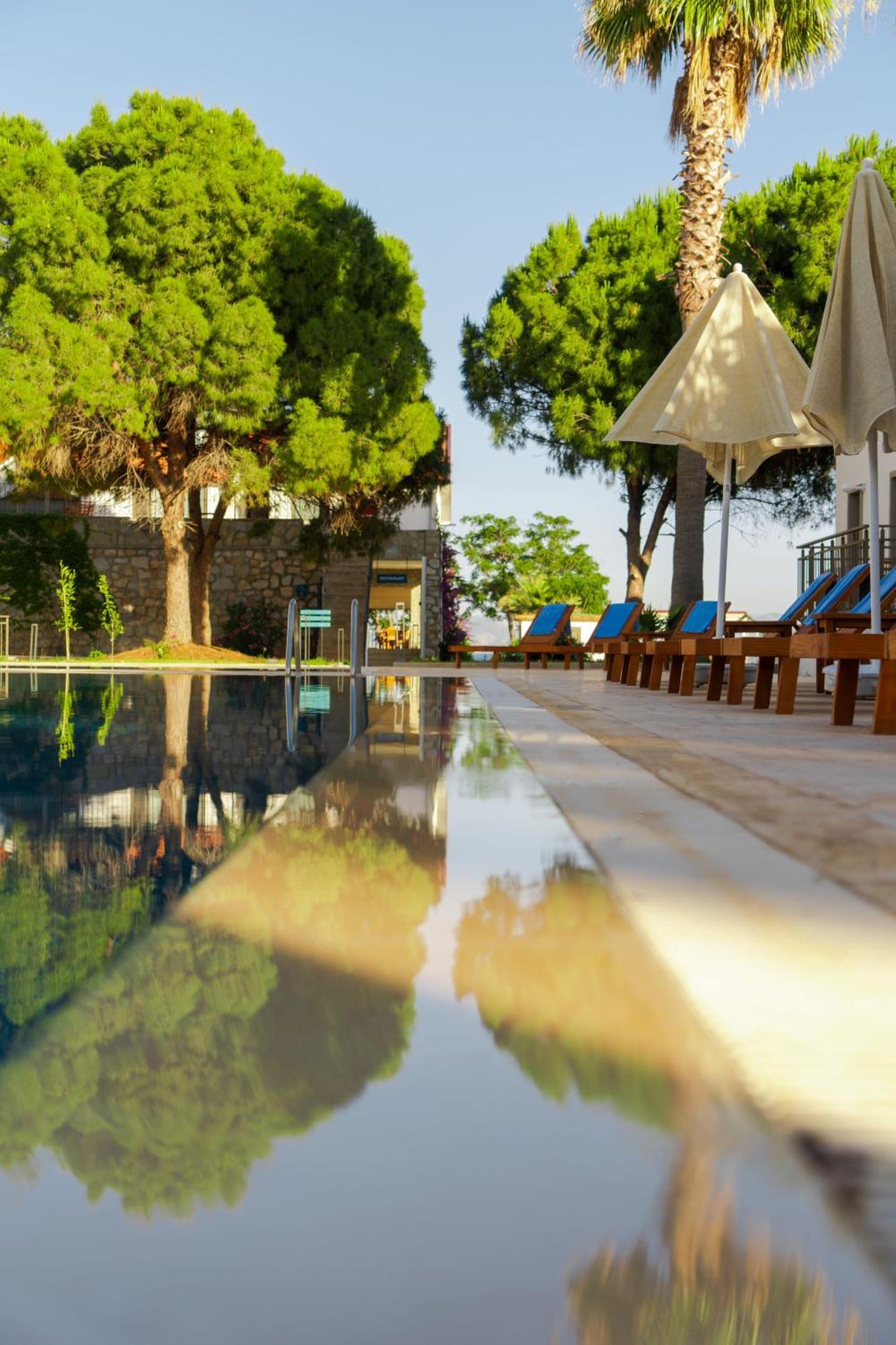 Feri Surf Club Hotel Datça Luaran gambar
