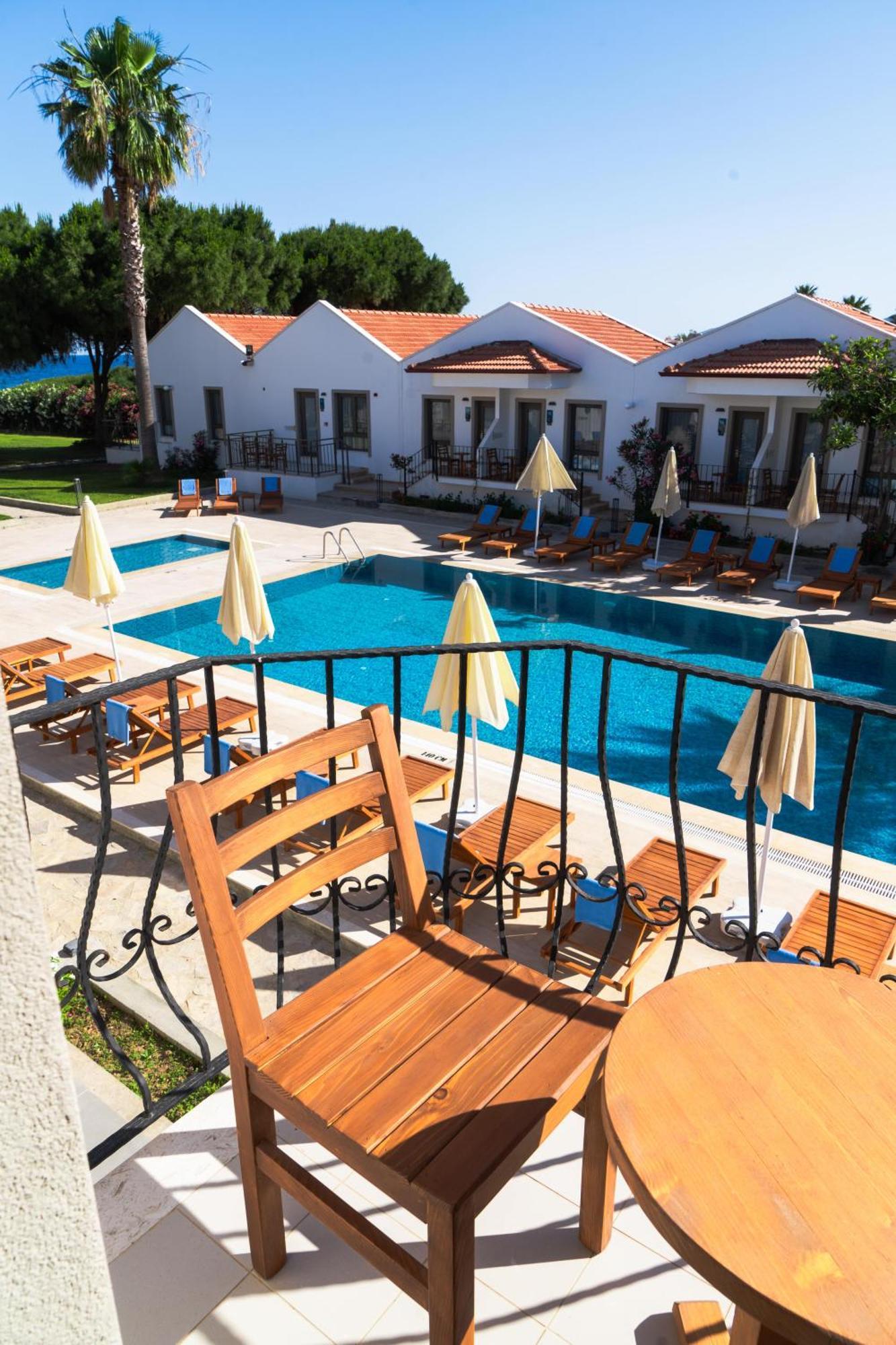 Feri Surf Club Hotel Datça Luaran gambar